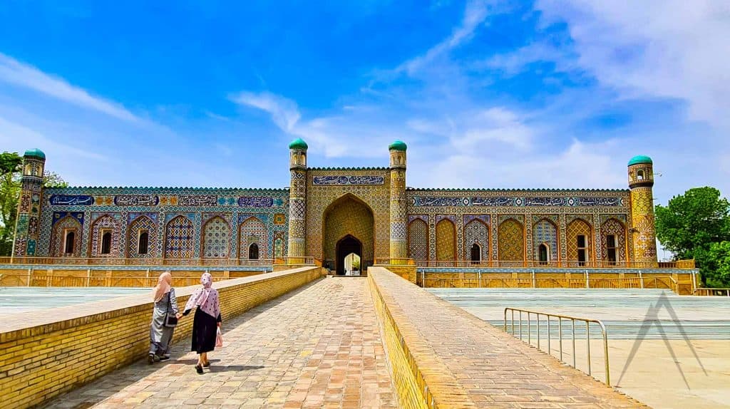 Xudoyorxon o‘rdasi – Qo‘qon xoni saroyi